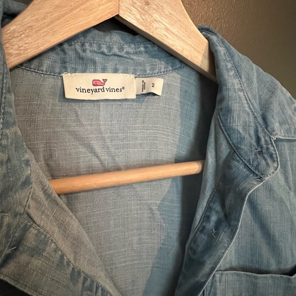 Vineyard Vines Chambray Button Down - Picture 2 of 6